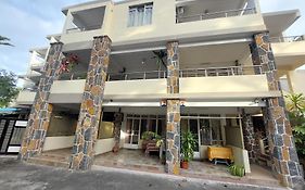 Pereybere Beach Apartments